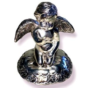 silver plated Angel baby ring holder